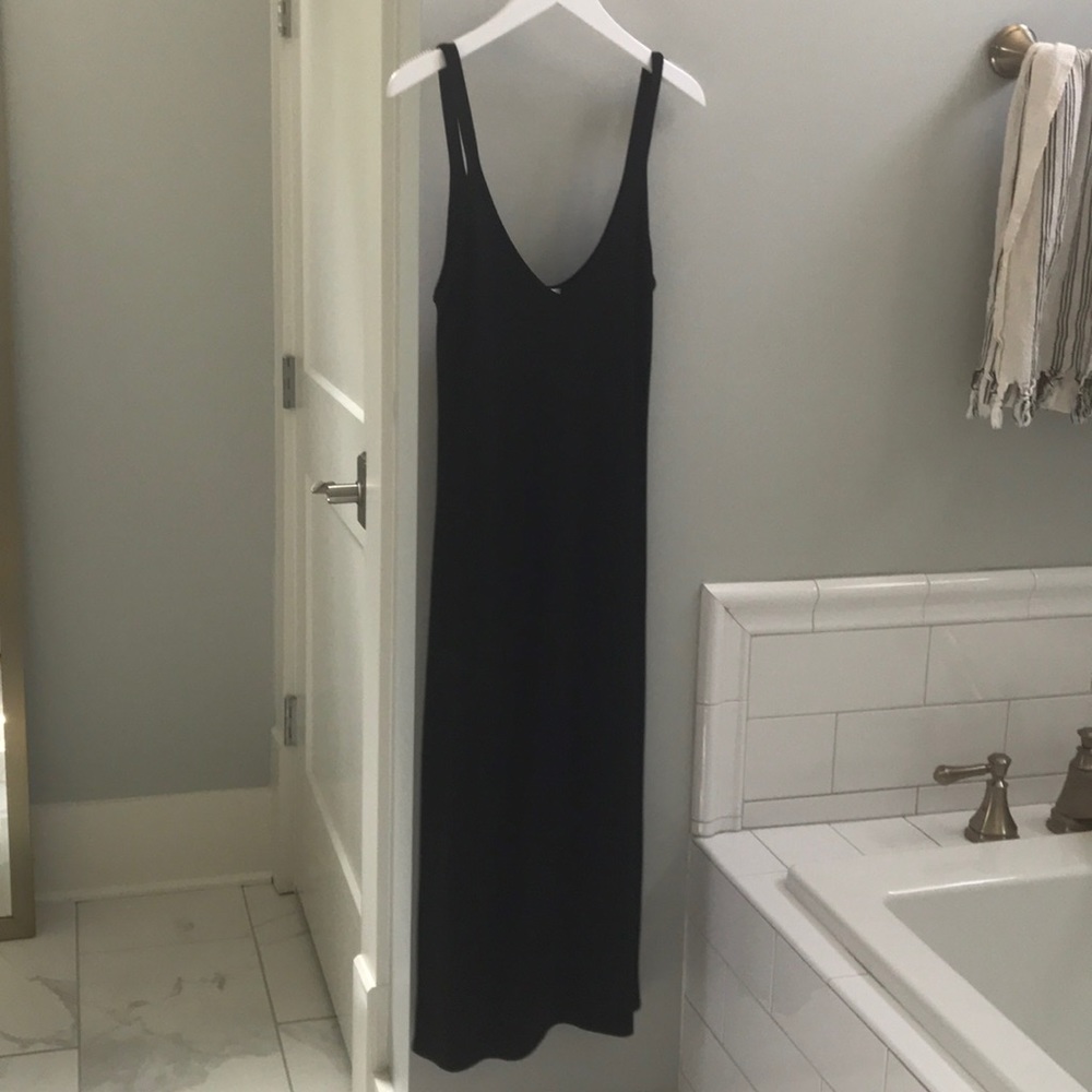 Aritzia black dress
